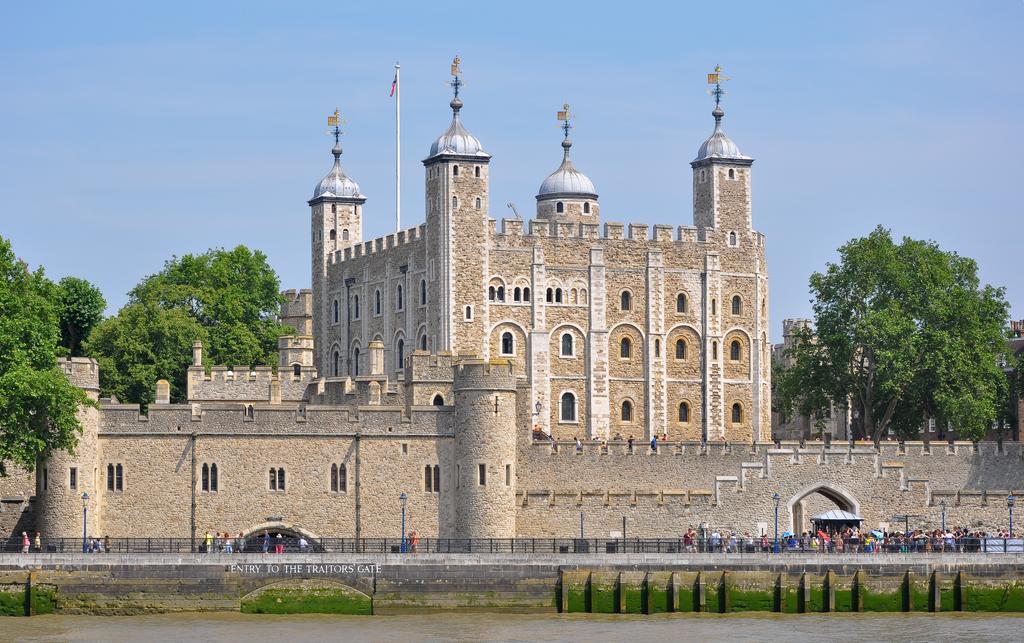 فندق كاناري ريفرسايد بلازا لندن المظهر الخارجي الصورة The Tower of London
